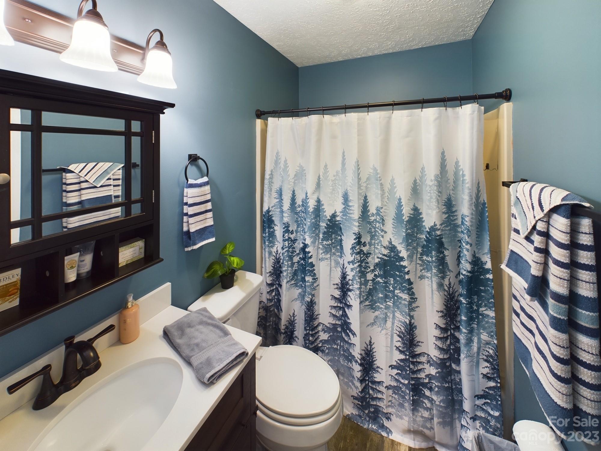 Pinnacle Woods - Residential