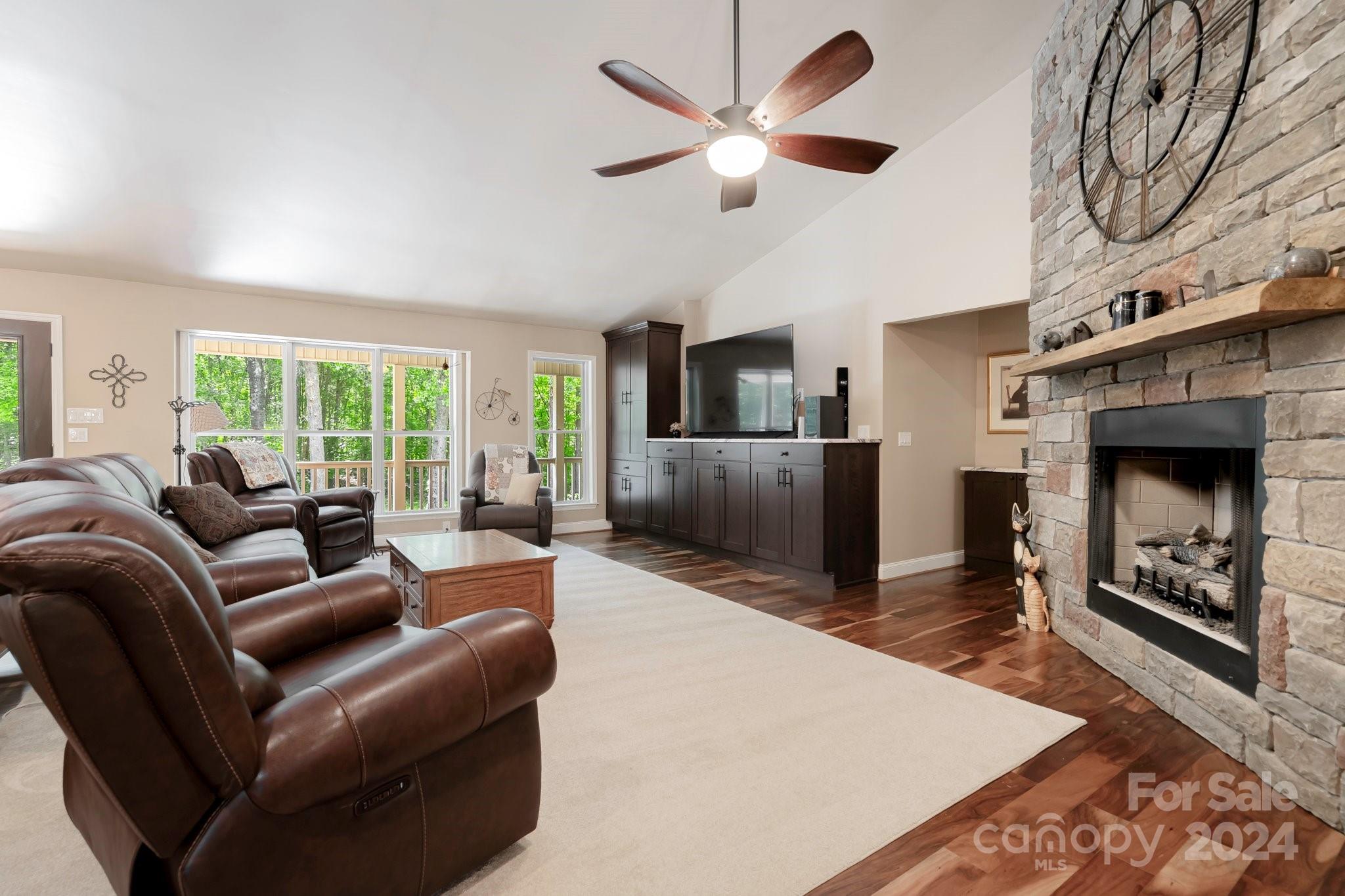 Briarwood Acres - Residential