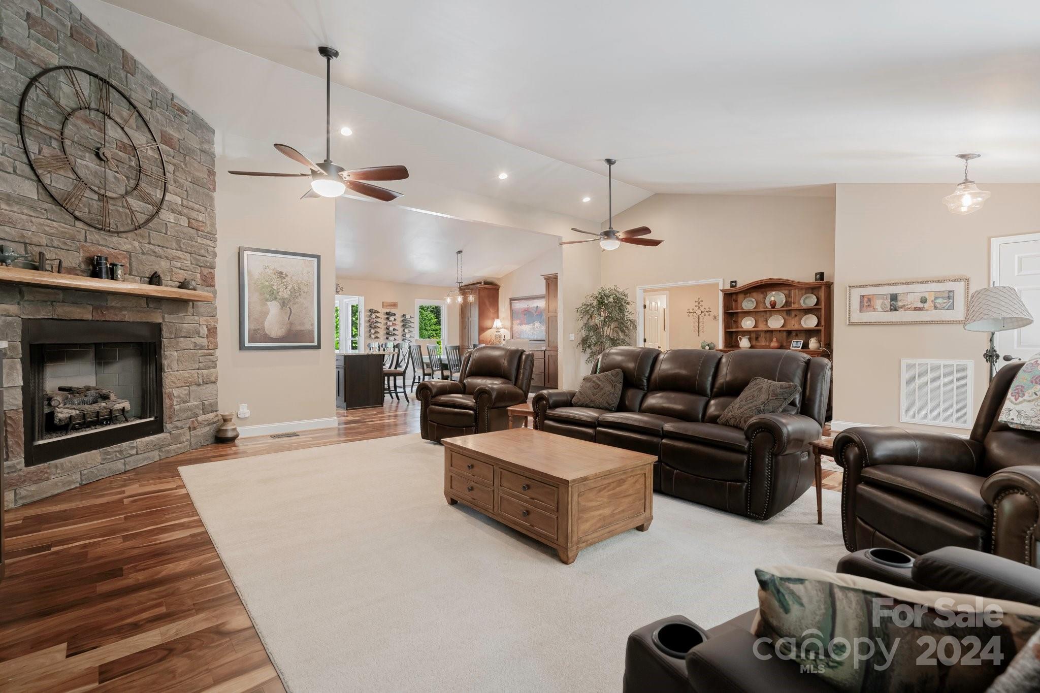 Briarwood Acres - Residential