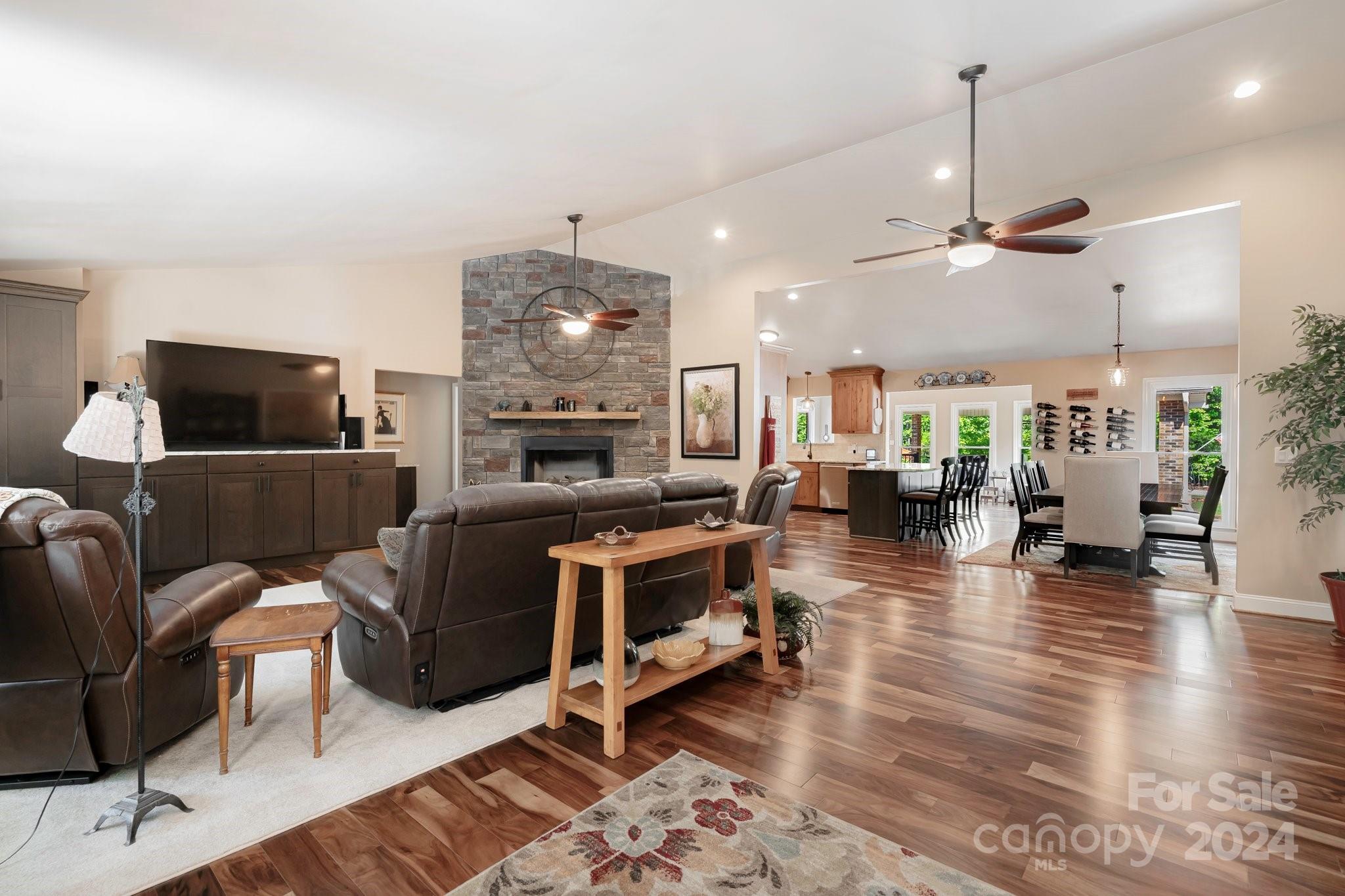 Briarwood Acres - Residential