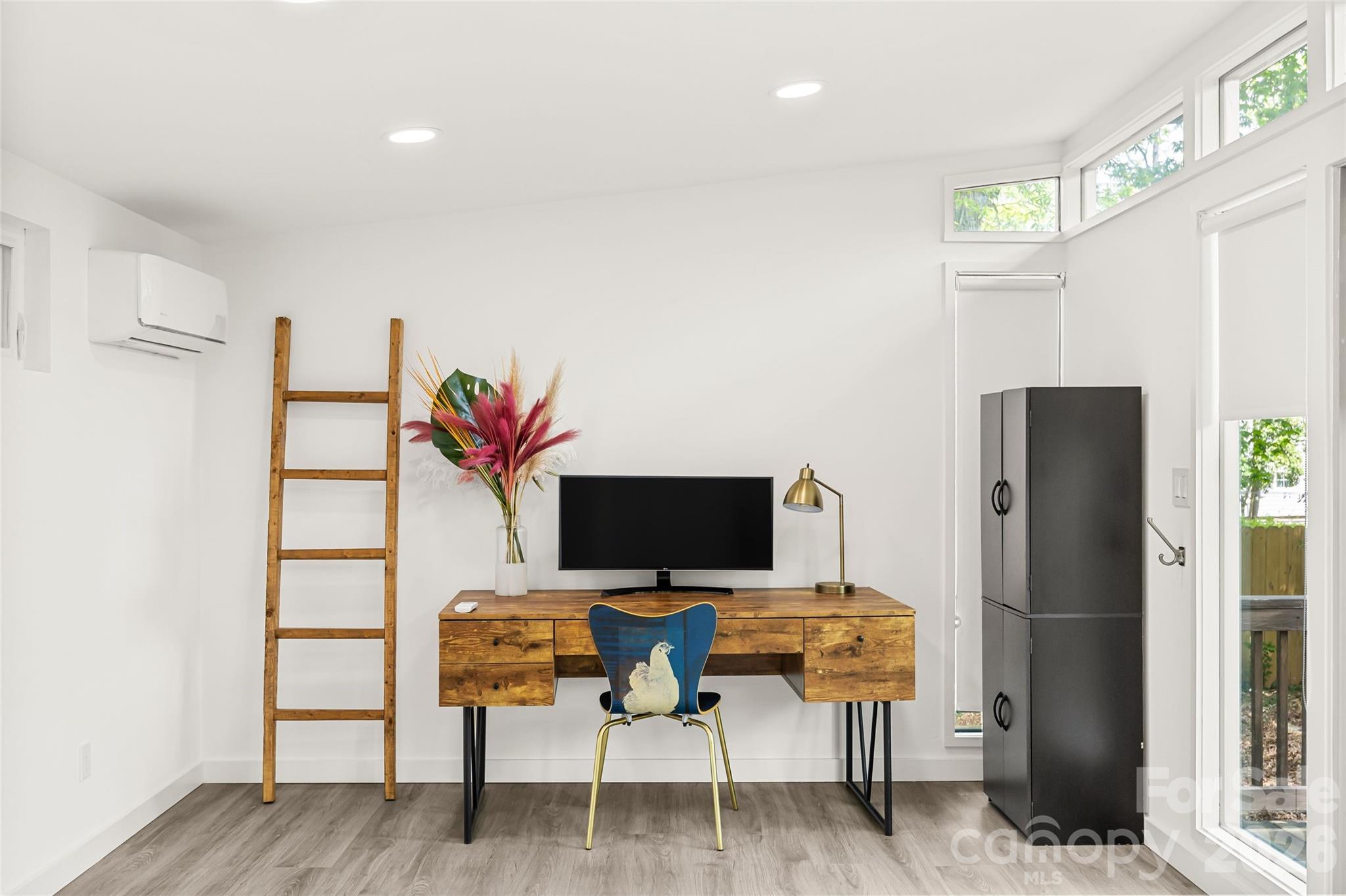 Villa Heights - Residential