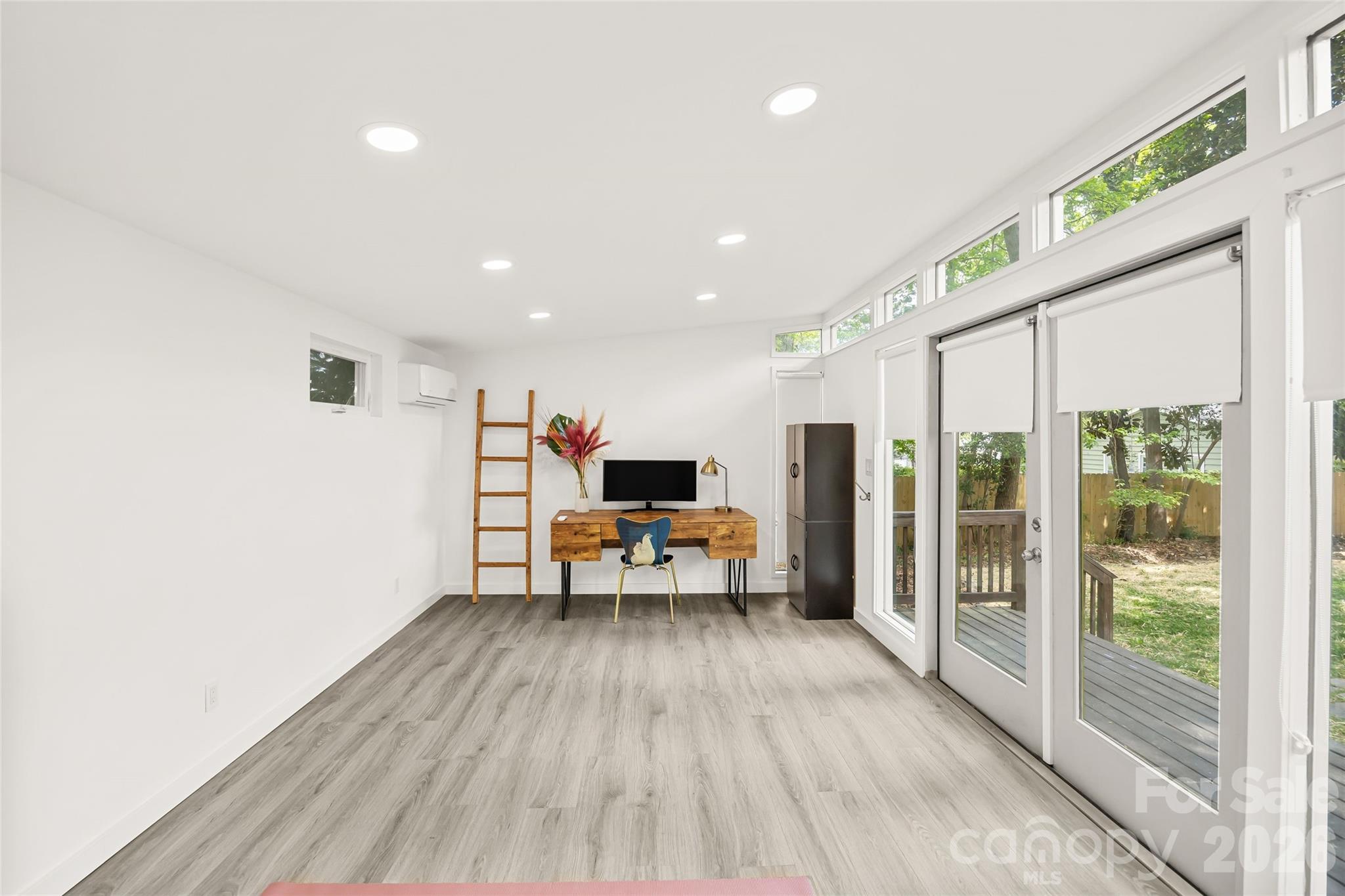 Villa Heights - Residential