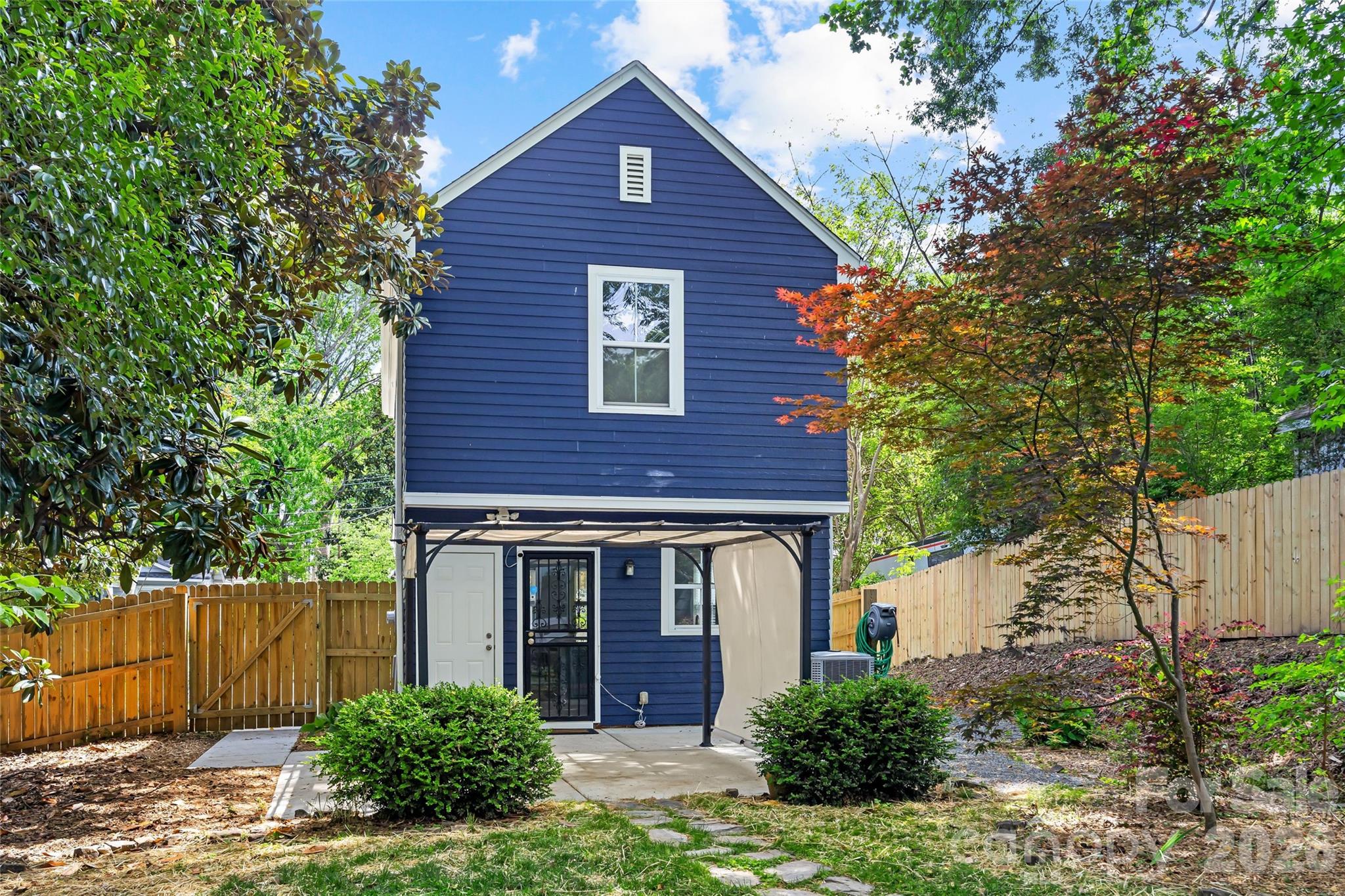 Villa Heights - Residential