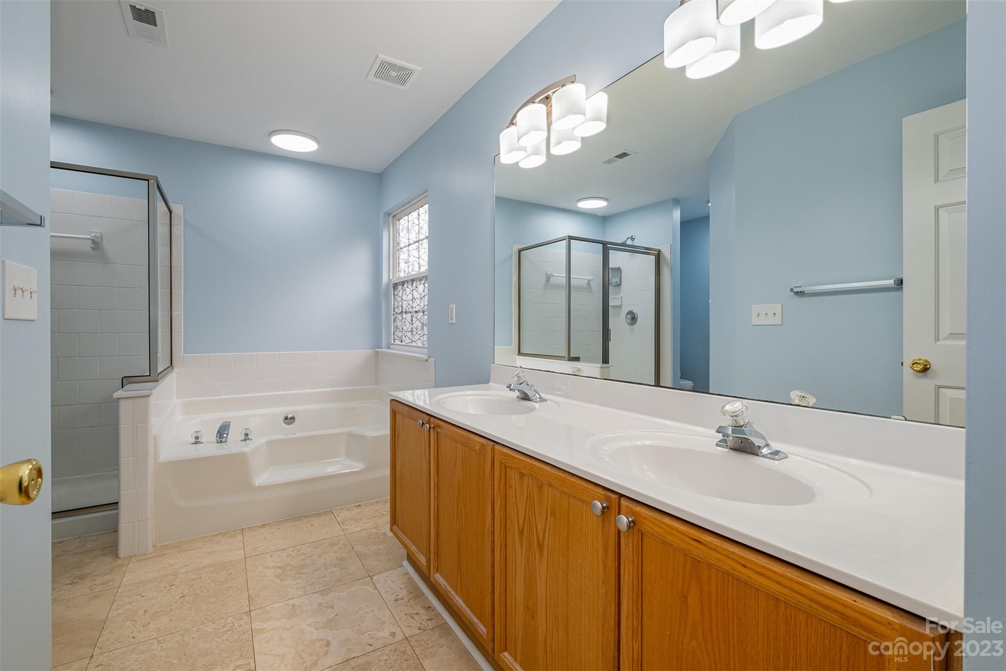 Knights Bridge - Residential