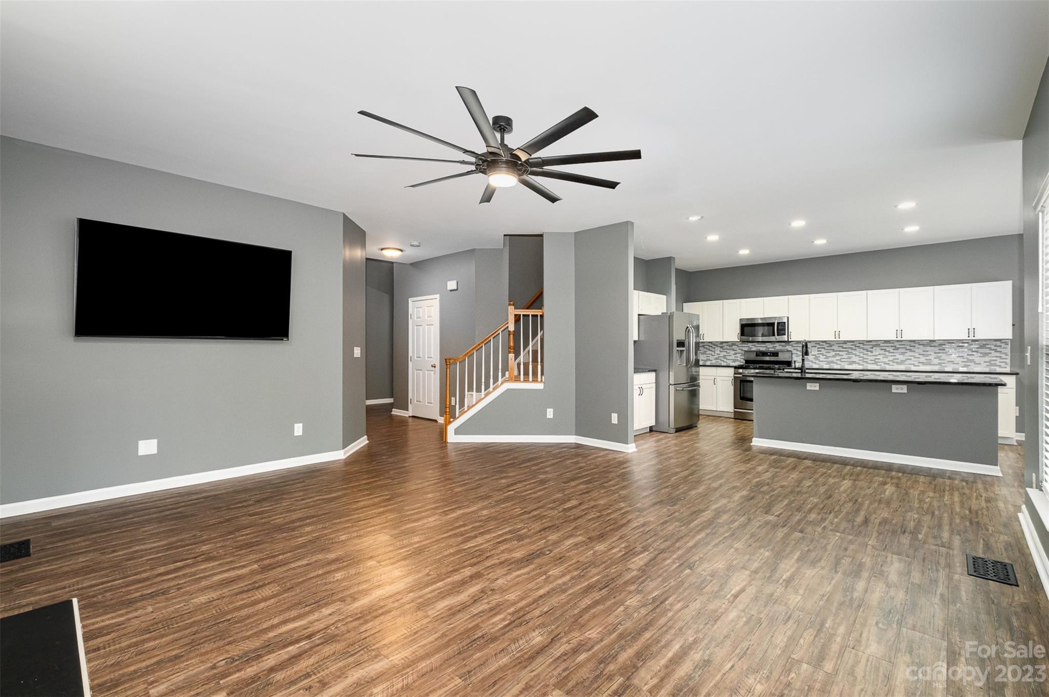 Knights Bridge - Residential