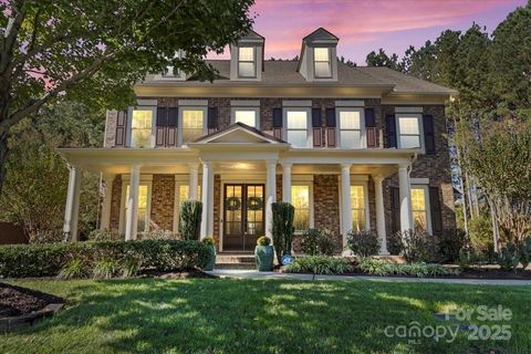 Photo of 3217 Hartford Way, Matthews, NC 28104 (MLS # 4307938)