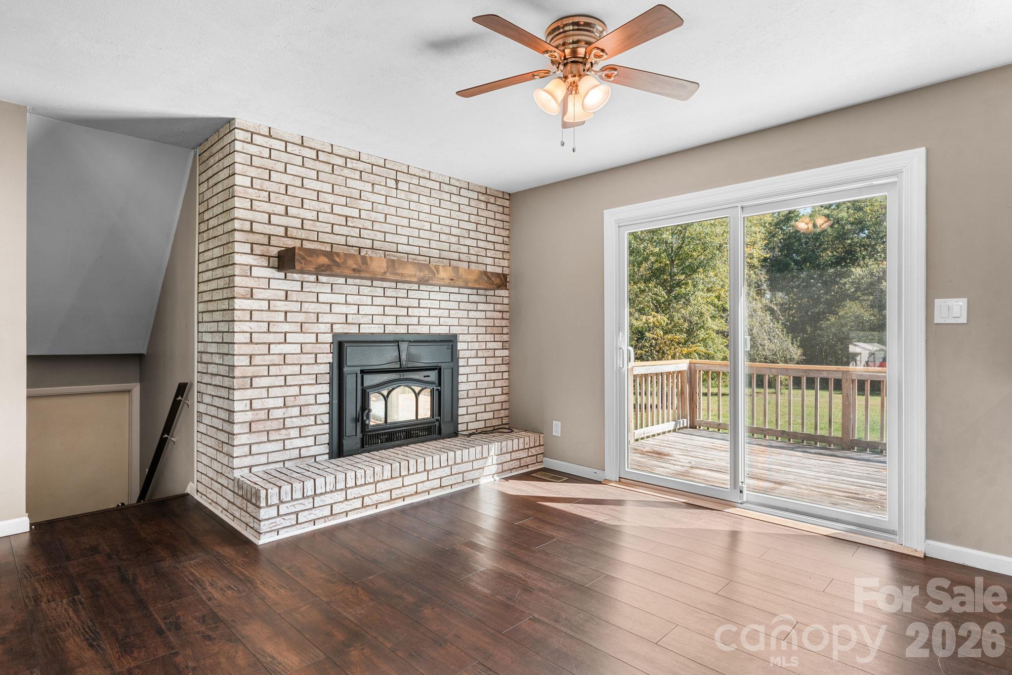 2889 Sides Drive