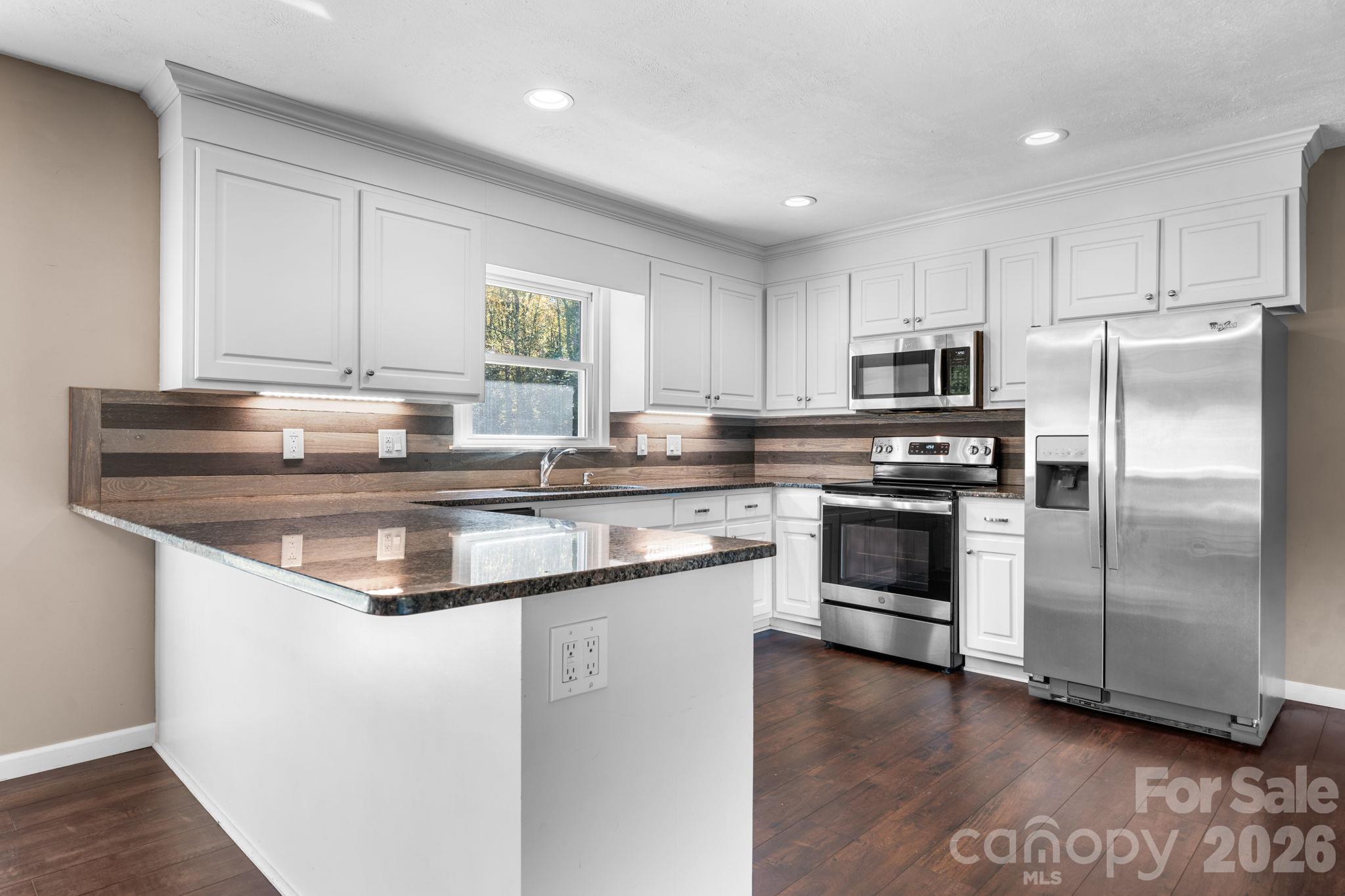 2889 Sides Drive