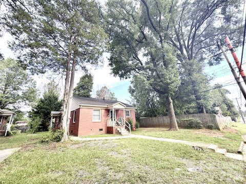 Photo of 1615 Bancroft Street, Charlotte, NC 28206 (MLS # 4418144)