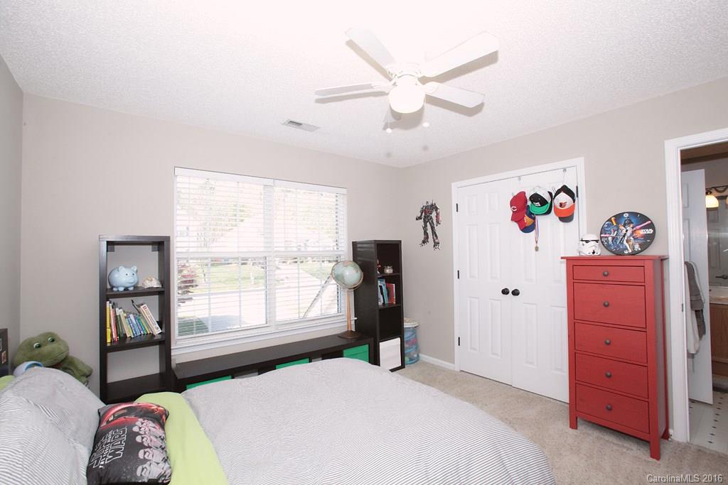 Thornblade Hills - Residential