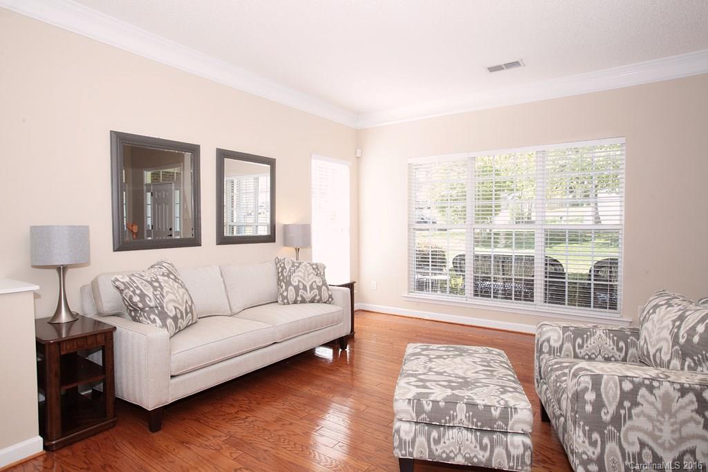 Thornblade Hills - Residential