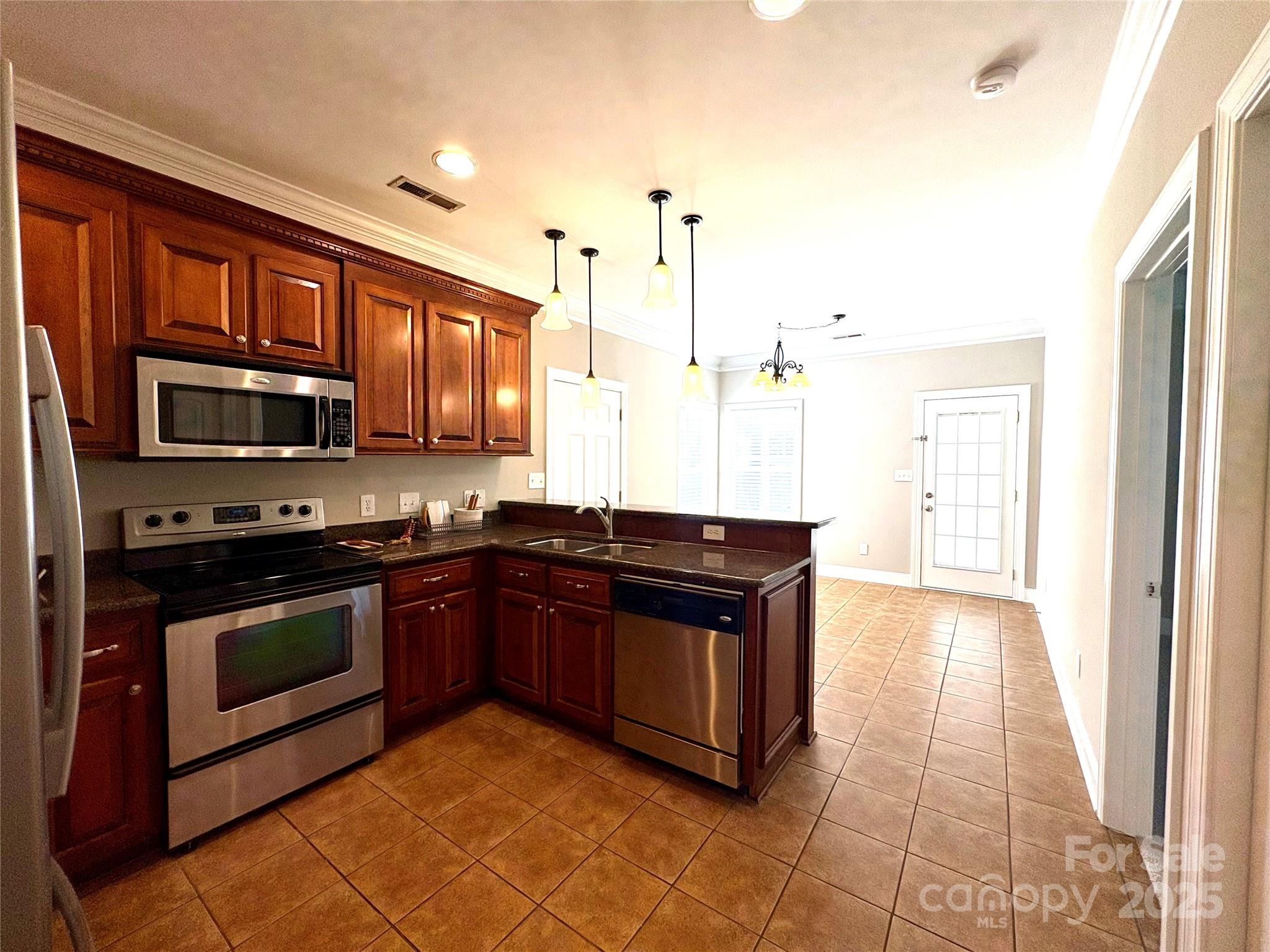 Abis Place - Residential