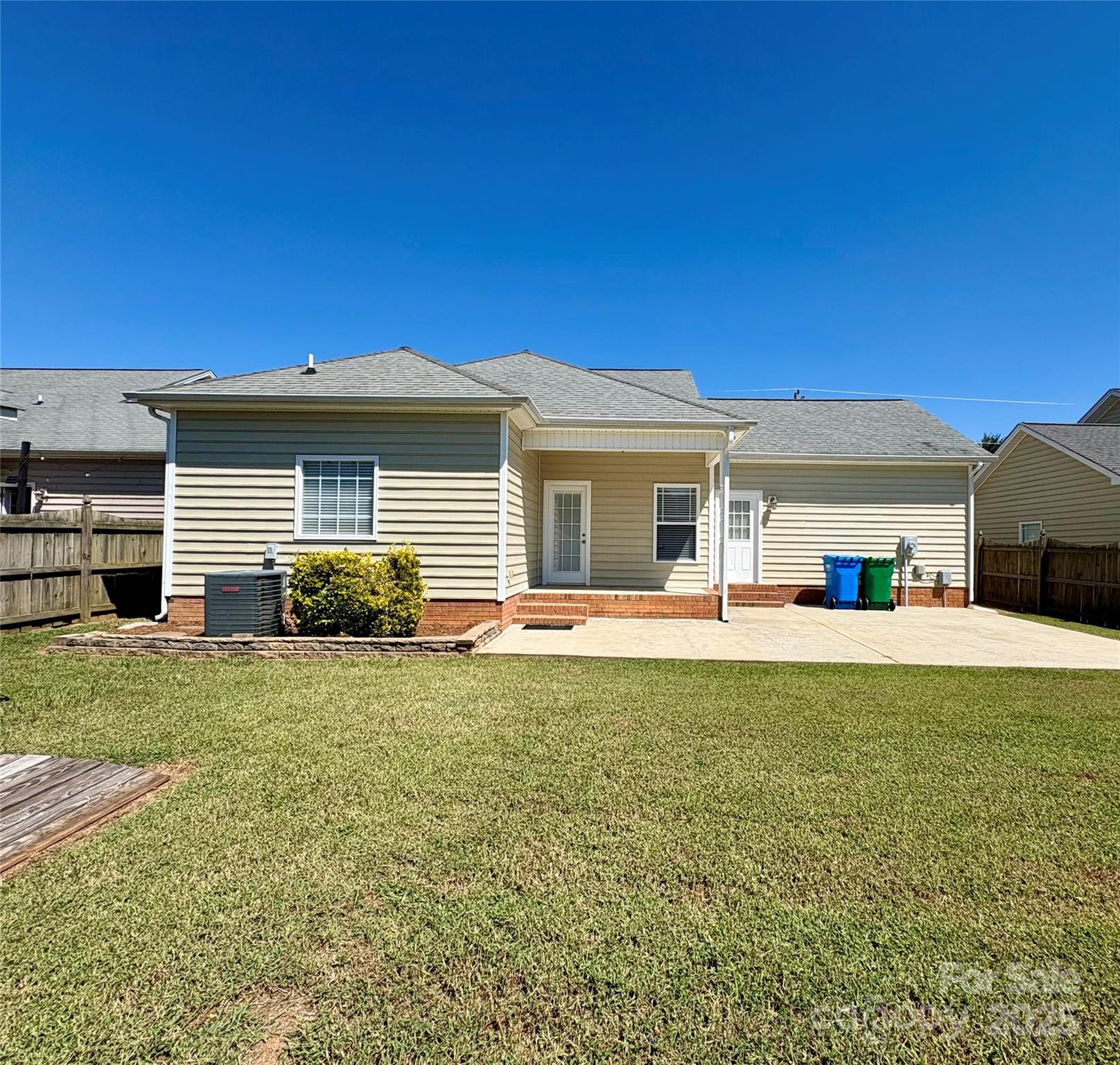 Abis Place - Residential