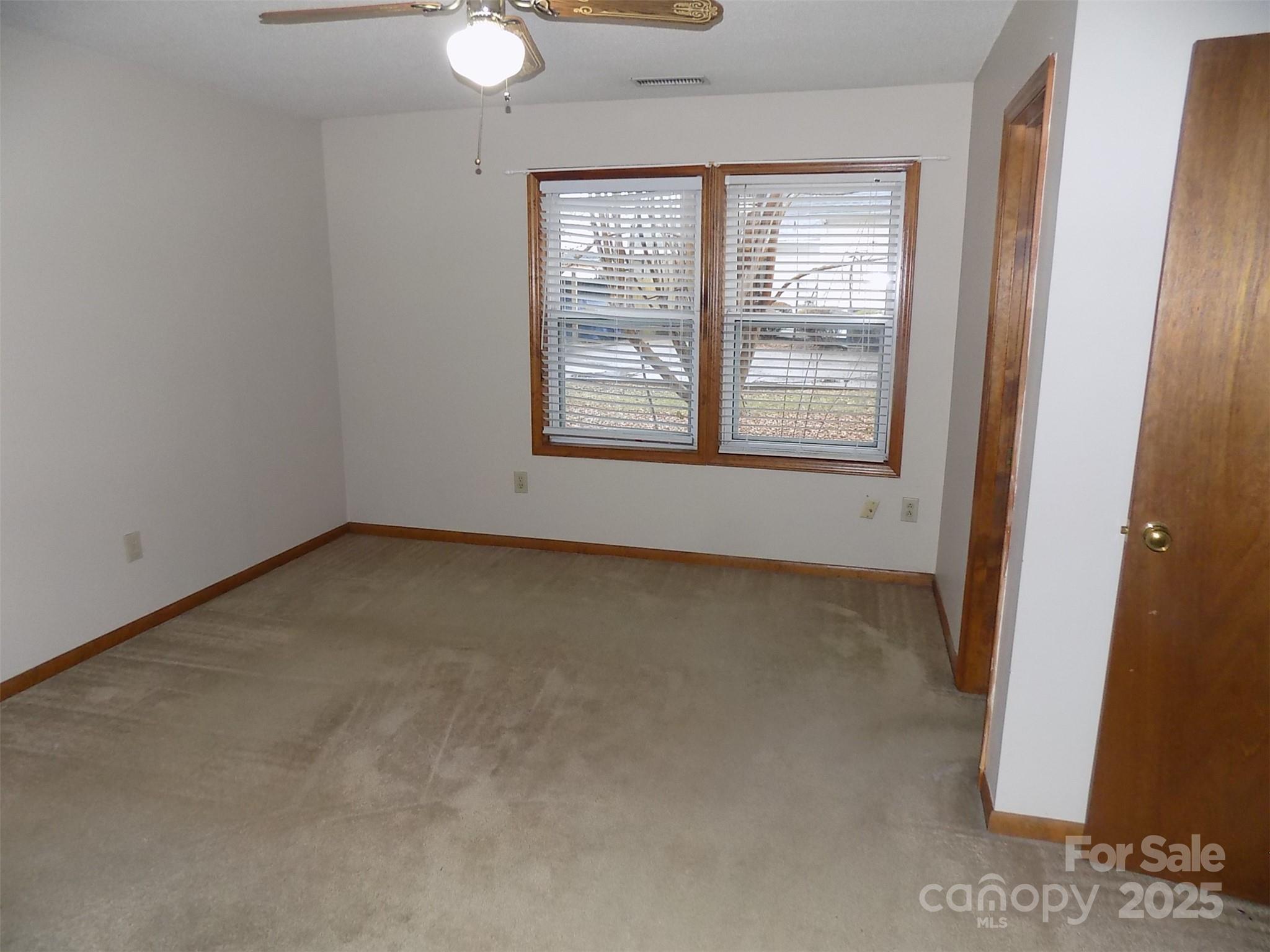 812 E Catawba Street