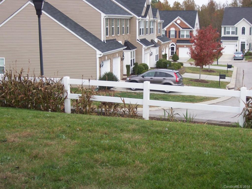 Palmetto Traces - Residential