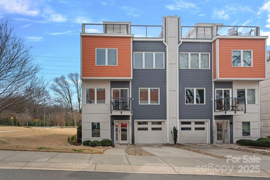 Private Rooftop Terrace! Spectacular Walking Access to the Greenway! End Unit w/ Fabulous Views! WOW! This gorgeous townhome boosts nearly 1600sf and will not disappoint! With its sleek exterior architectural design, this tri-level beauty is a must see. The kitchen opens to the living room and features stainless appliances, granite countertops, a large breakfast bar for seating & beautiful cabinetry. It is perfect for cooking and is an excellent setting for entertaining guests. The prefinished hardwoods throughout add style to the home along w/ all of the windows which add an abundance of natural light. Step onto the balcony and enjoy the scenery with a warm cup of coffee or cool beverage. The bedrooms are all a generous size and equipped w/ fantastic closet space. Surround sound. One car attached garage. Nestled in an inviting setting, Peridoe on the Greenway is conveniently located in the Queen City and is a short distance to Uptown and to the vibrant NODA and Midwood neighborhoods!