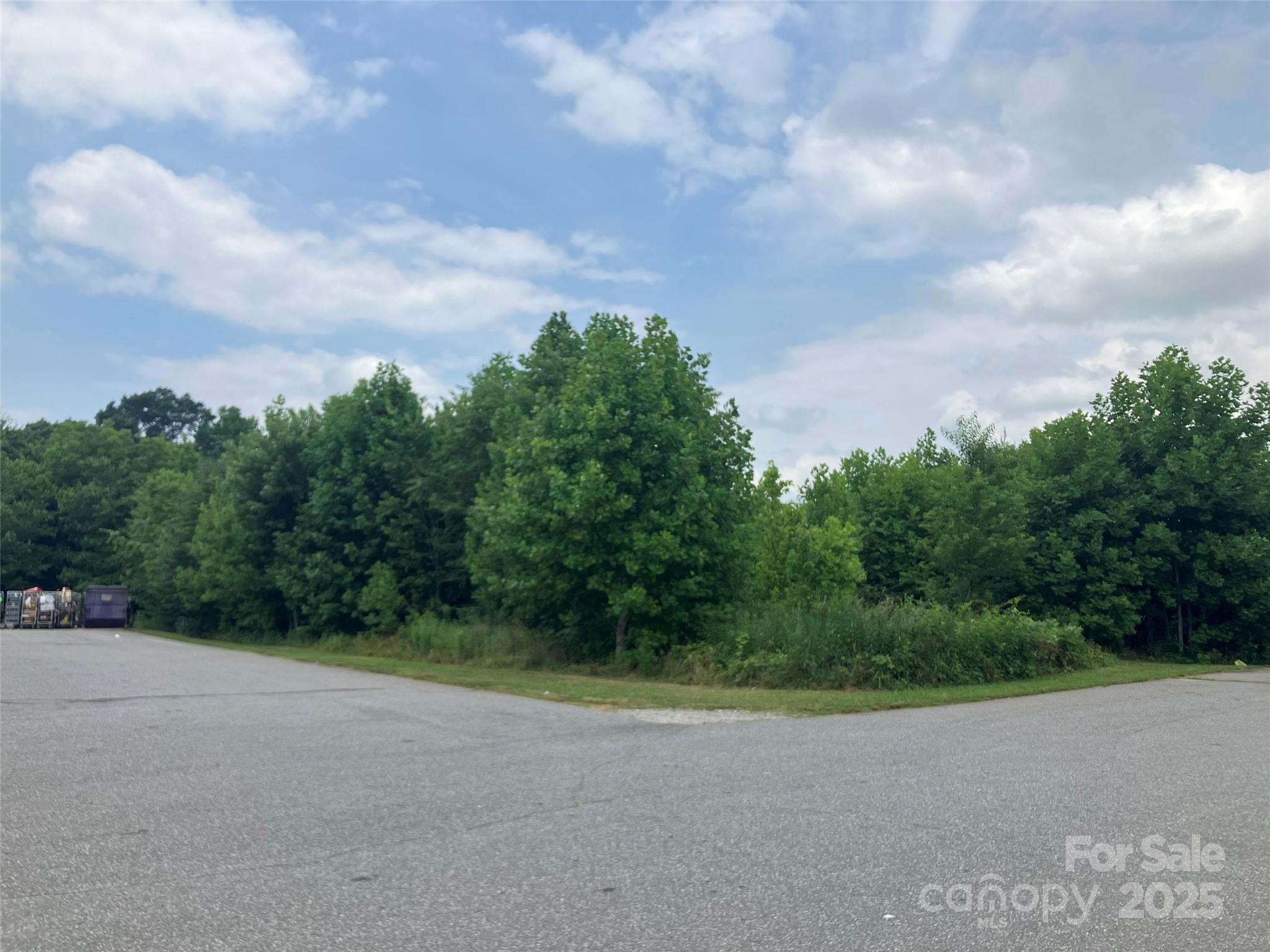 1320 Burkemont Avenue