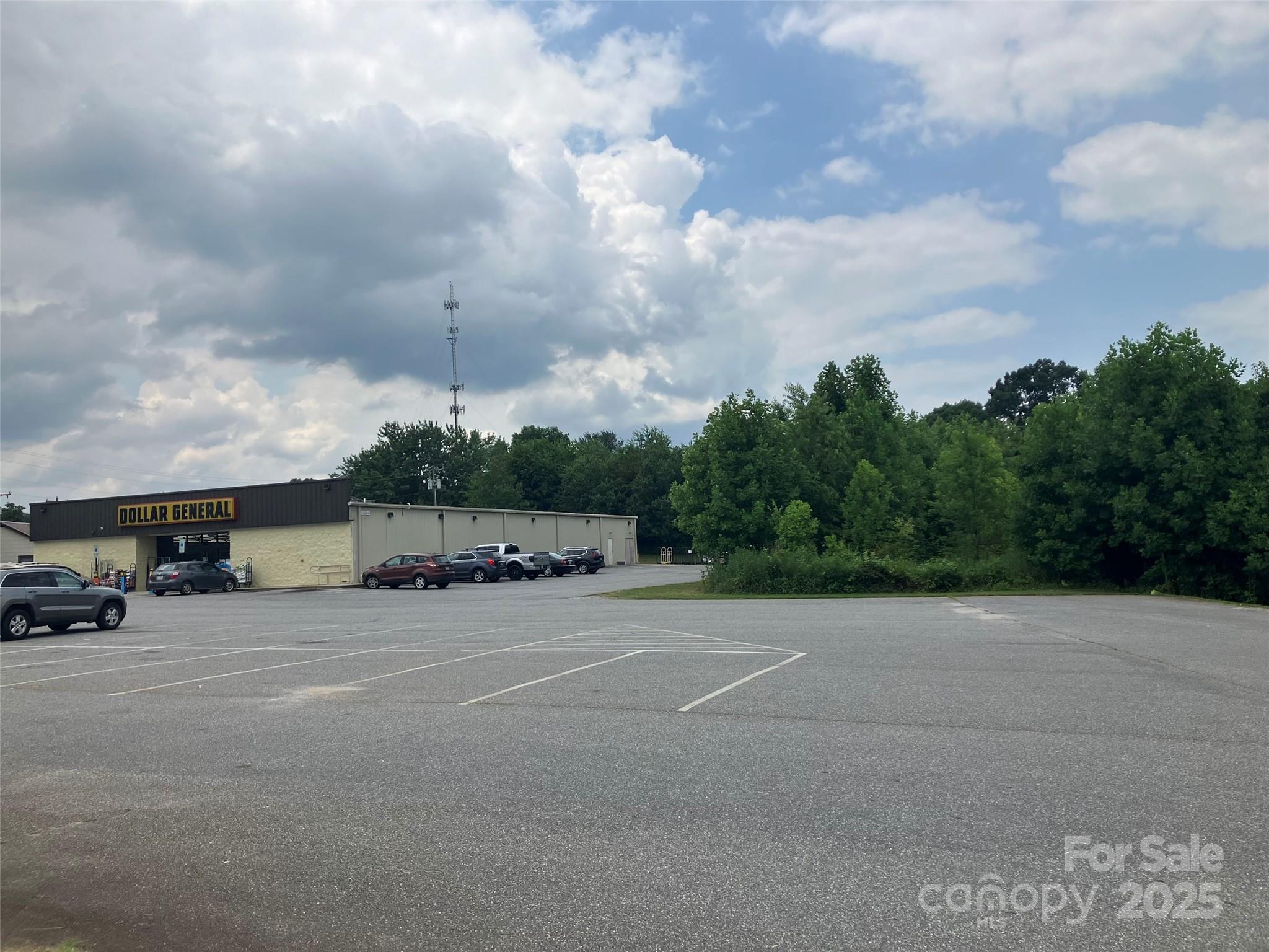 1320 Burkemont Avenue