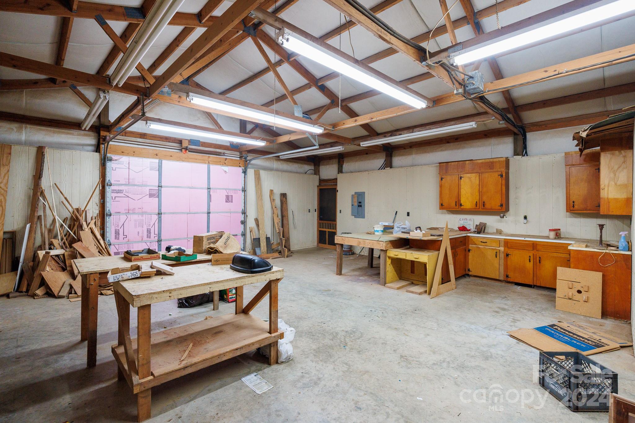 Hallmark Estates - Residential