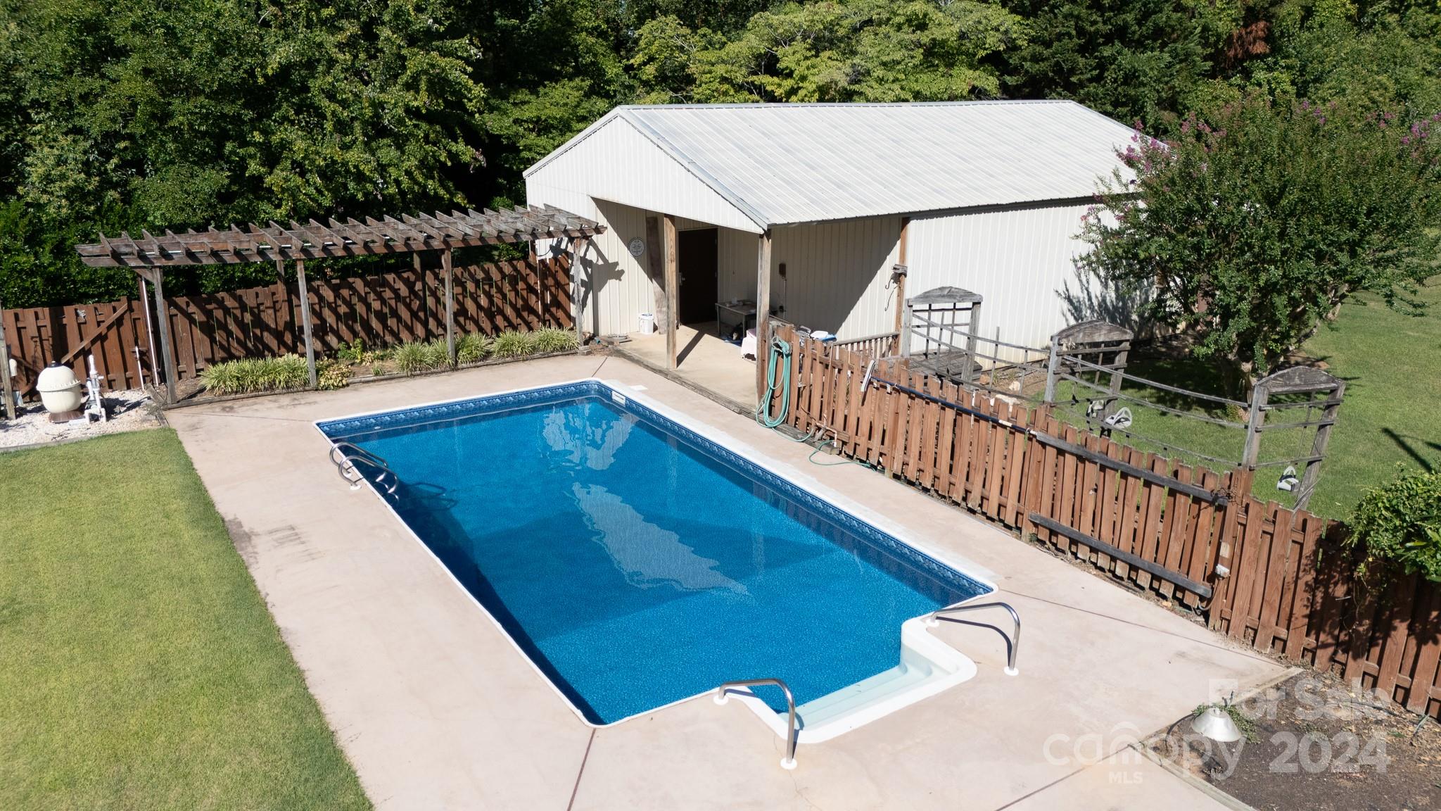 Hallmark Estates - Residential