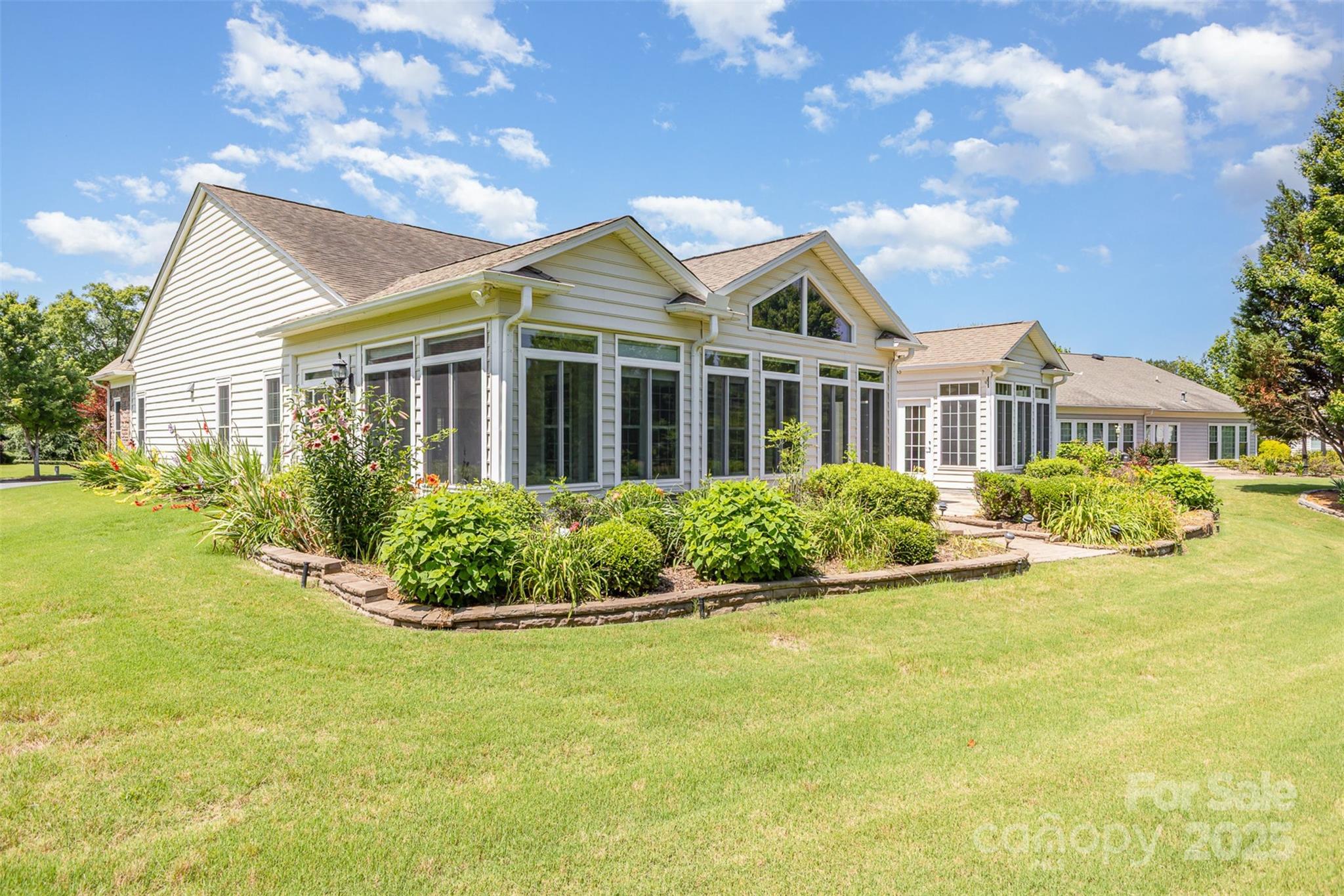 Sun City Carolina Lakes - Residential