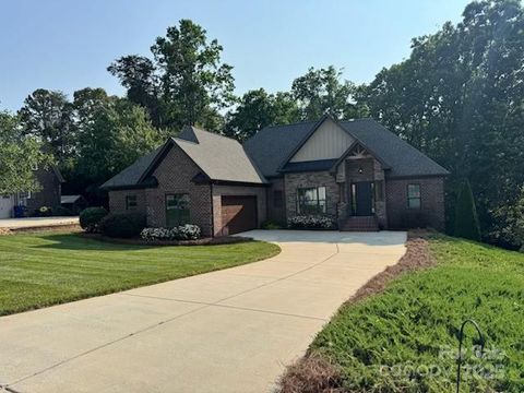 2341 Shiny Leaf Drive Denver NC 28037