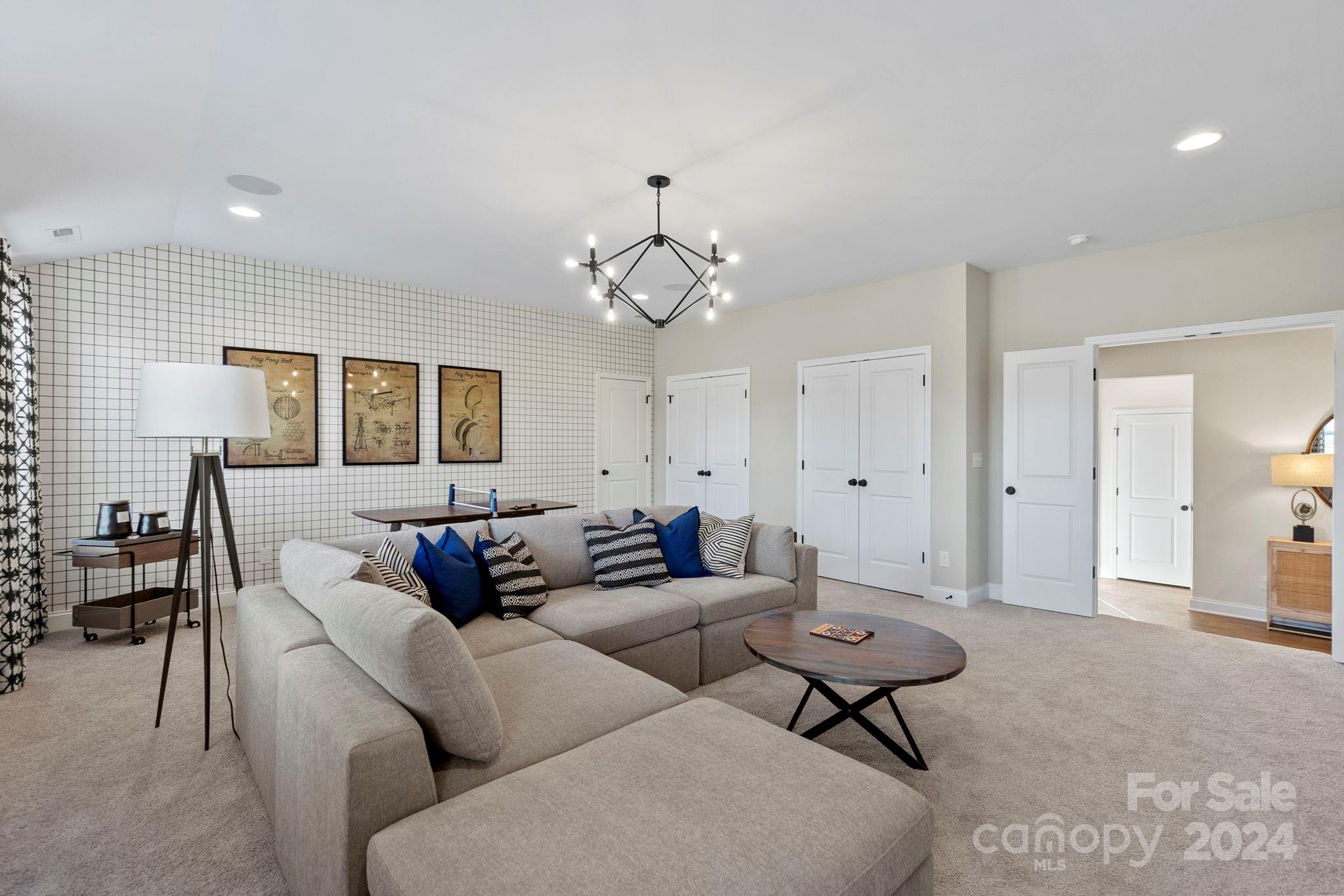 The Estates at Sugar Creek - Residential