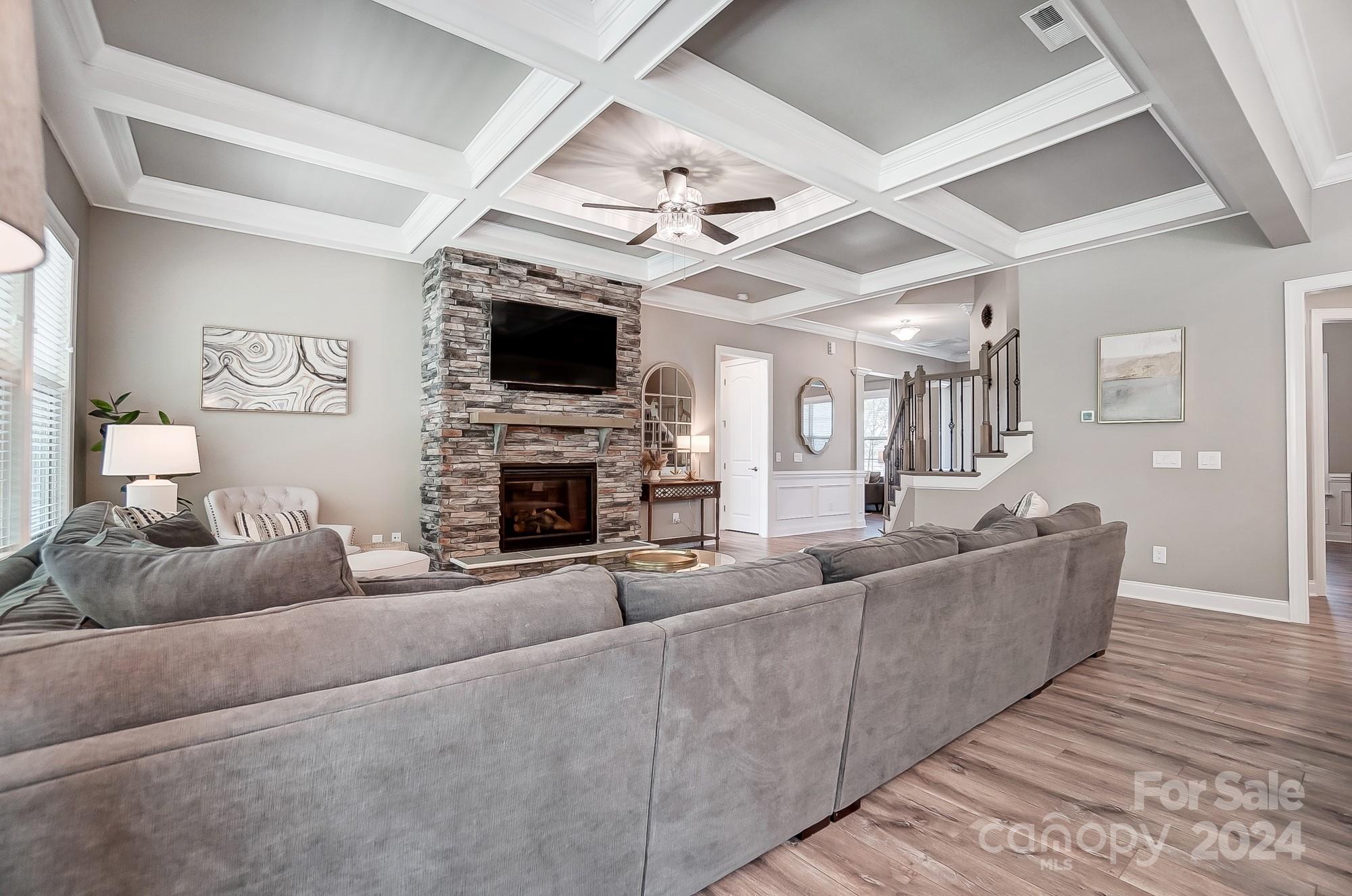 Queensbridge - Residential