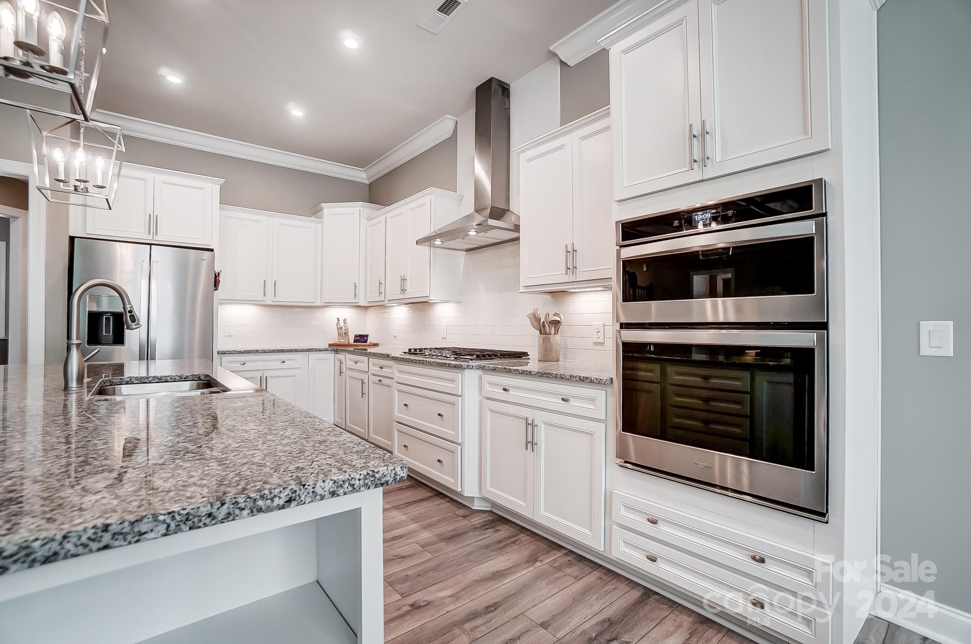 Queensbridge - Residential