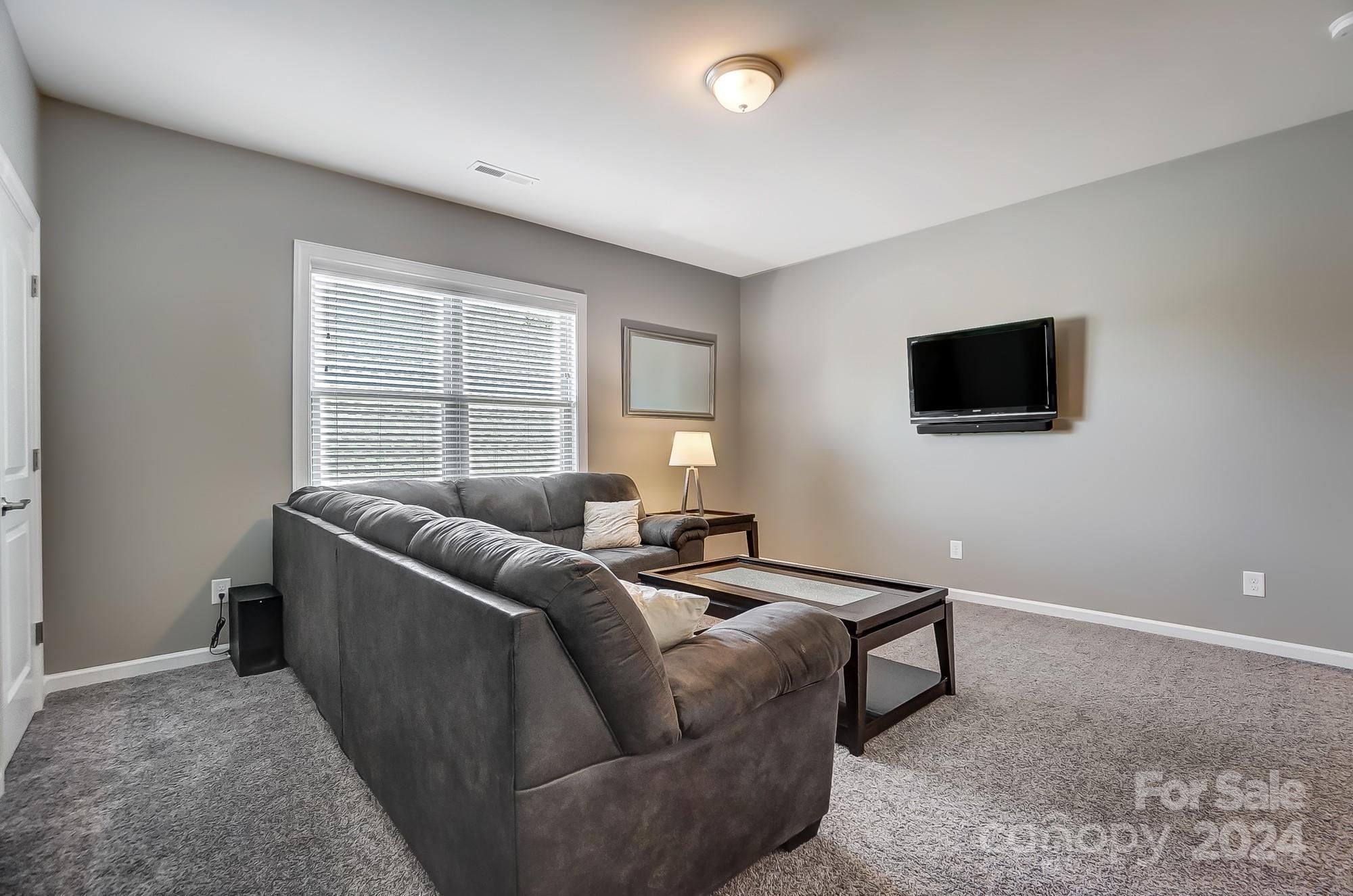 Queensbridge - Residential