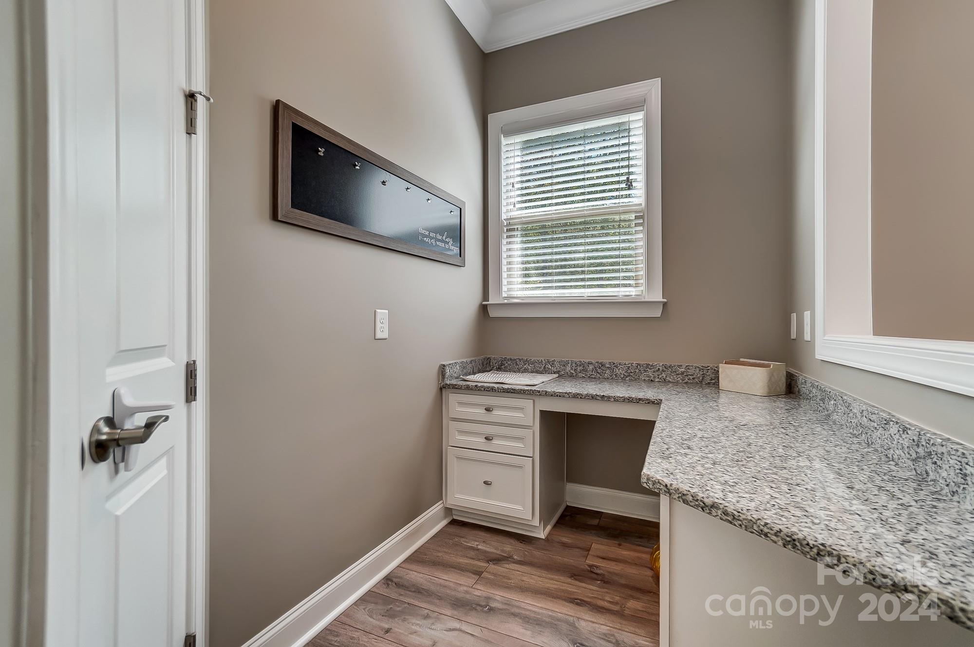 Queensbridge - Residential