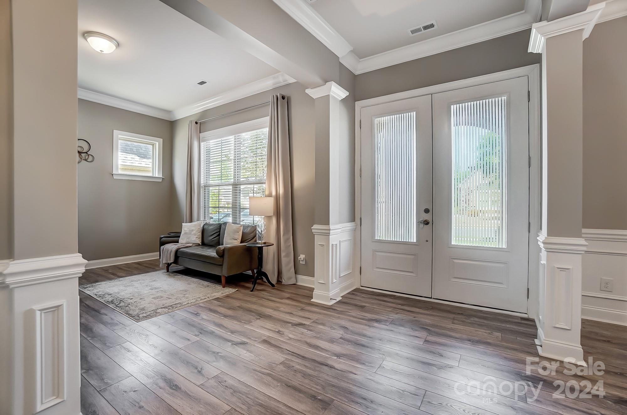 Queensbridge - Residential