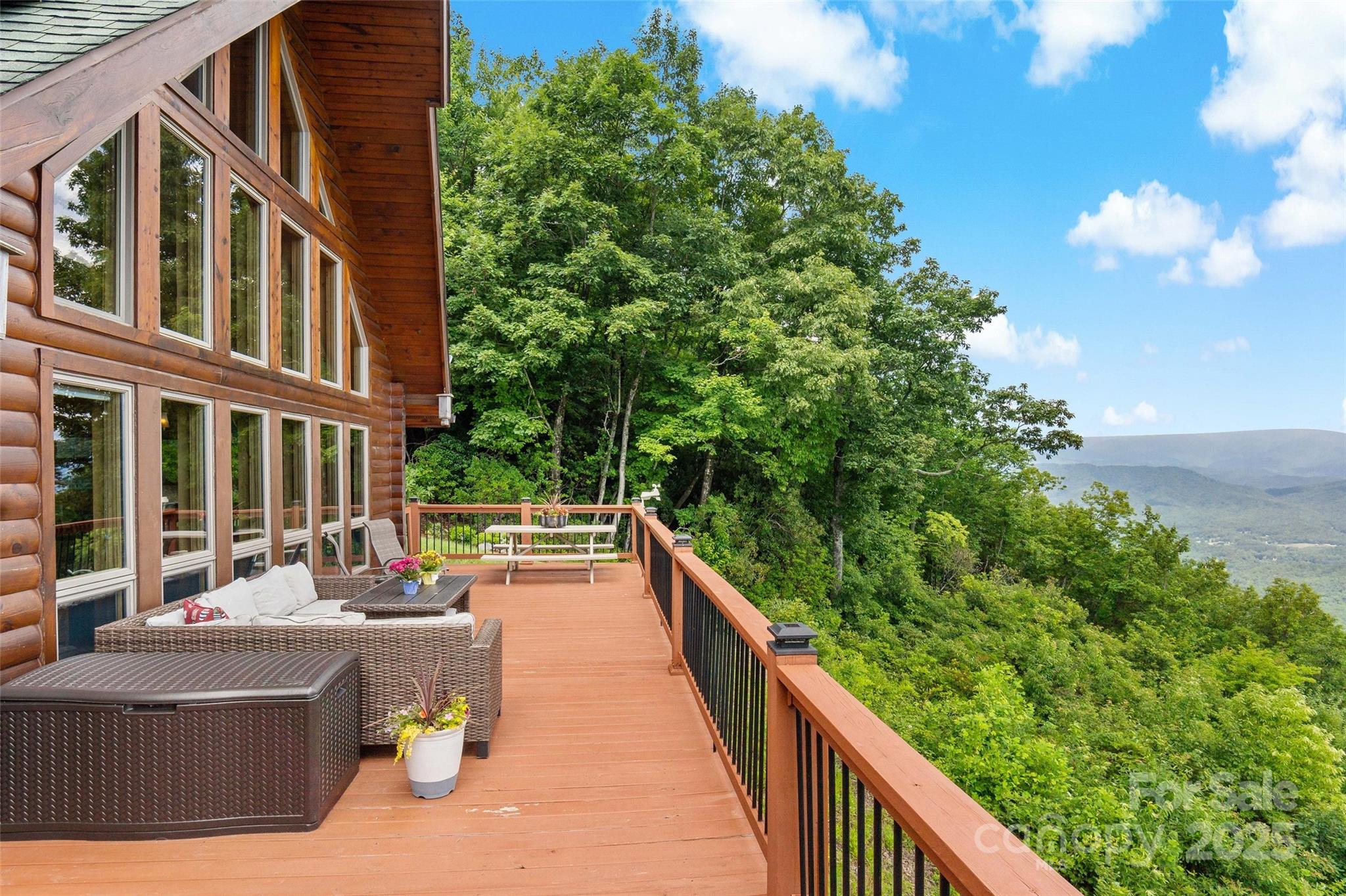 150 Bear Mountain Drive 813, 815