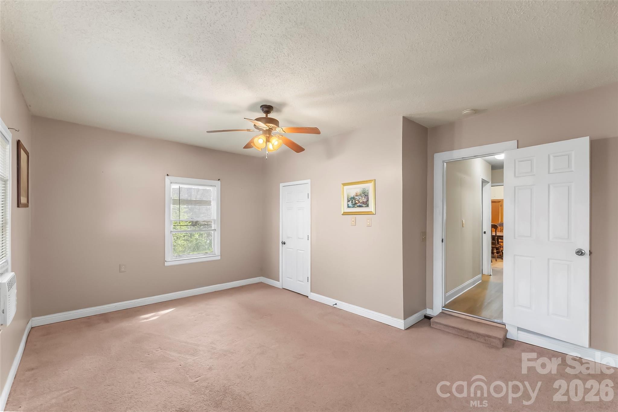 Cranberry Falls - Residential