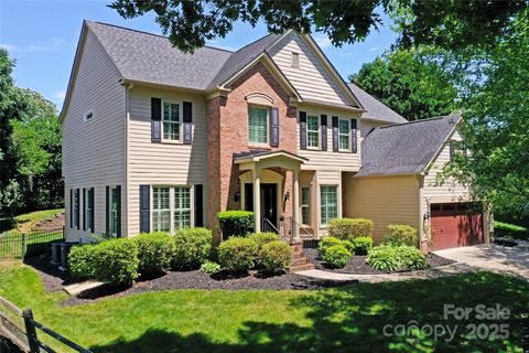 6206 Glencairn Court Charlotte NC 28269