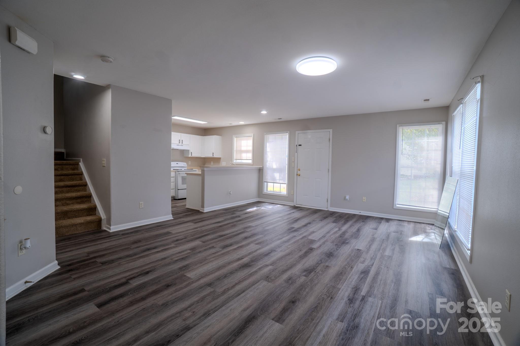 1830 Butterfly Lane