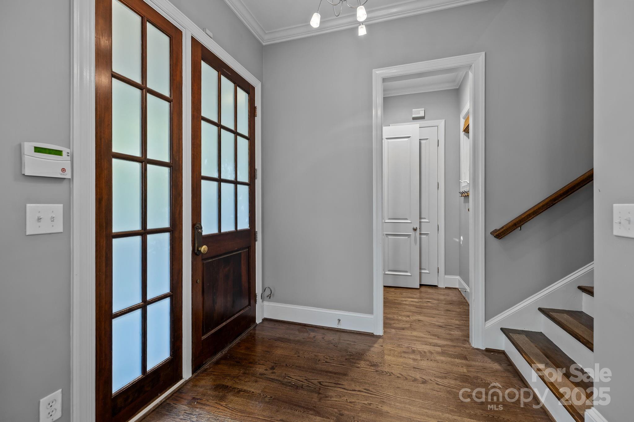 432 Walnut Avenue