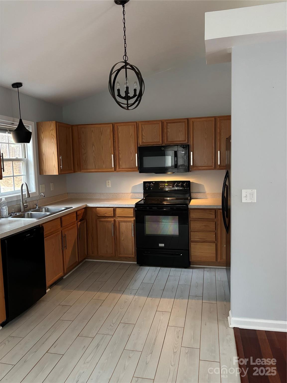 Anchors Landing - Residential Lease