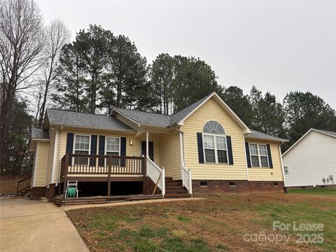 3413 Mooring Place Sherrills Ford NC 28673