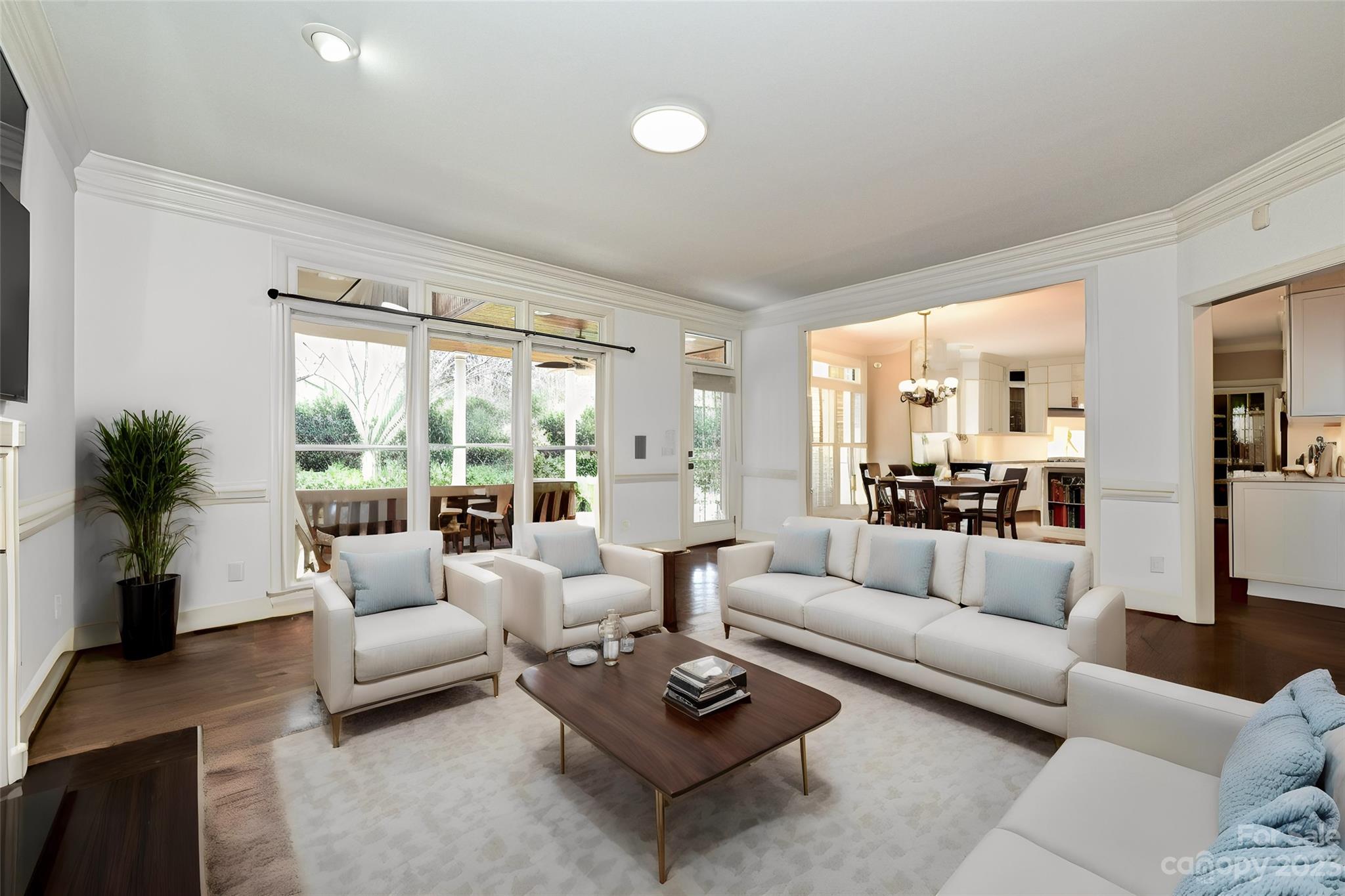 Mammoth Oaks - Residential