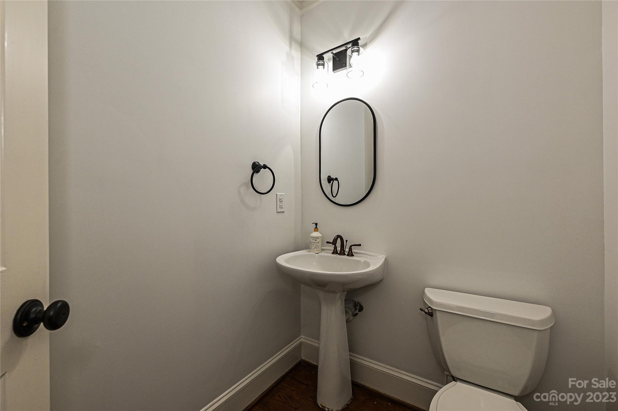 Mammoth Oaks - Residential