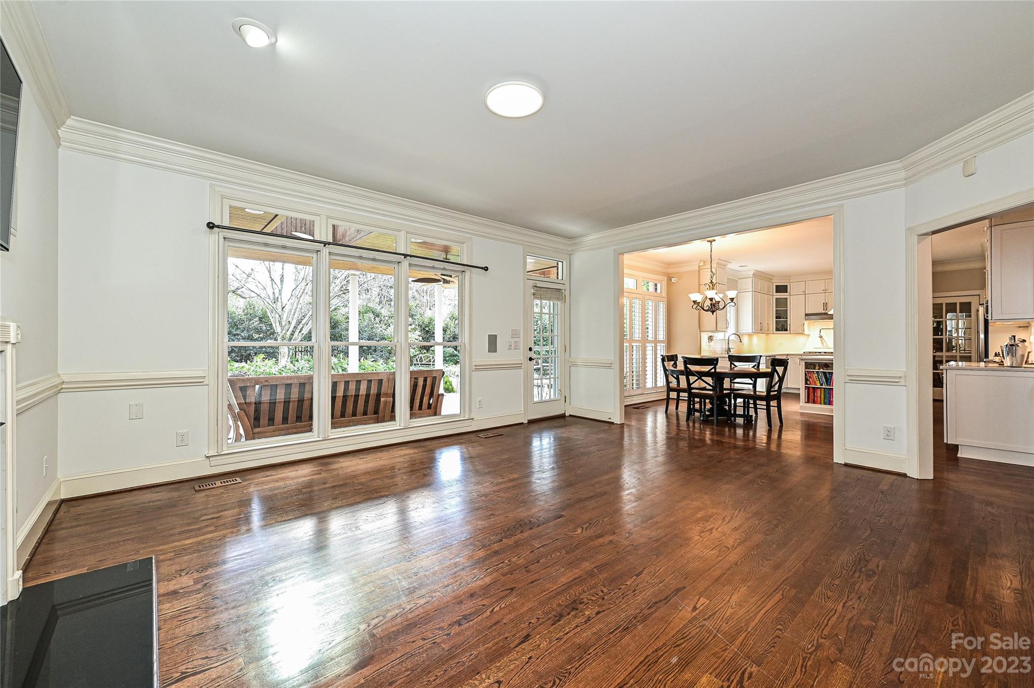 Mammoth Oaks - Residential