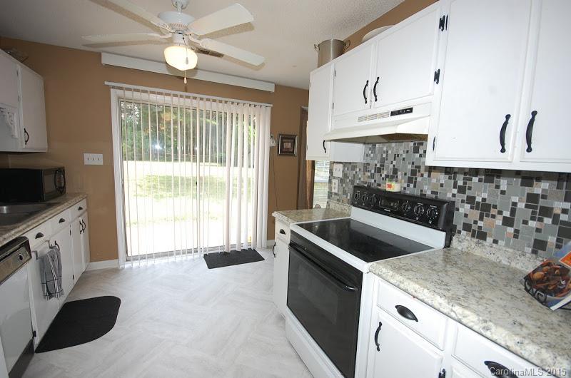 Olde Whitehall - Residential