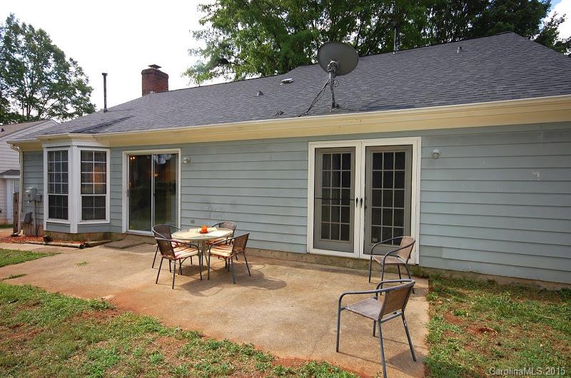 Olde Whitehall - Residential