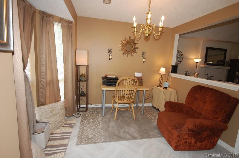 Olde Whitehall - Residential