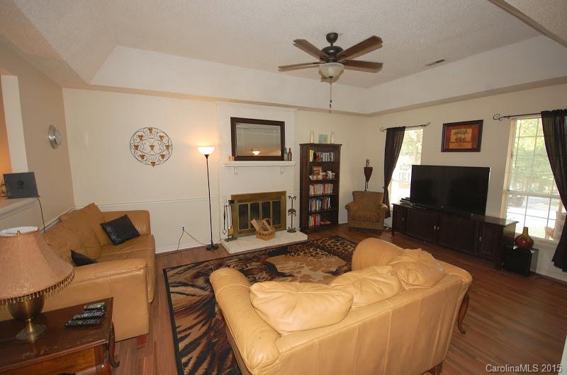 Olde Whitehall - Residential