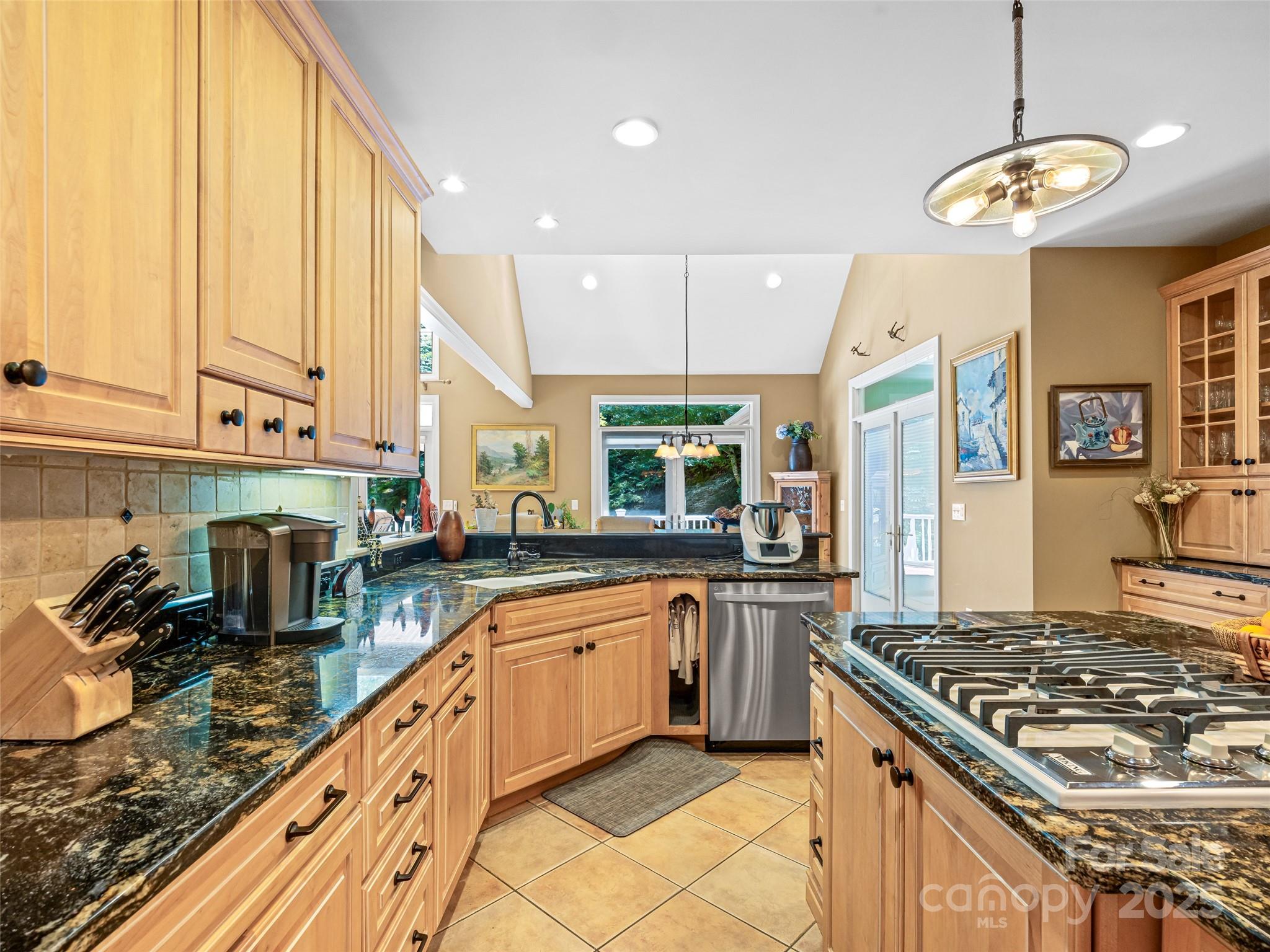 Champion Hills - Residential