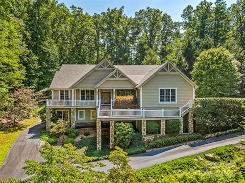 220 Amblewood Trail Hendersonville NC 28739