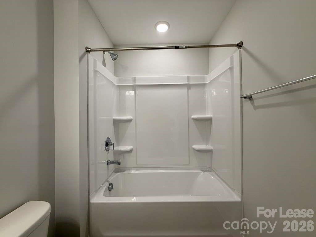 Harrisburg Village - Residential Lease