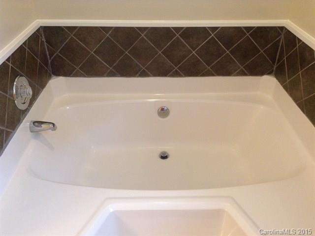 Tealbriar - Residential Lease